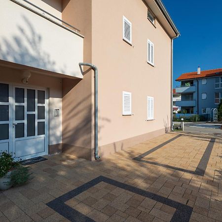 באסקה Apartments Crnekovic Jasna מראה חיצוני תמונה