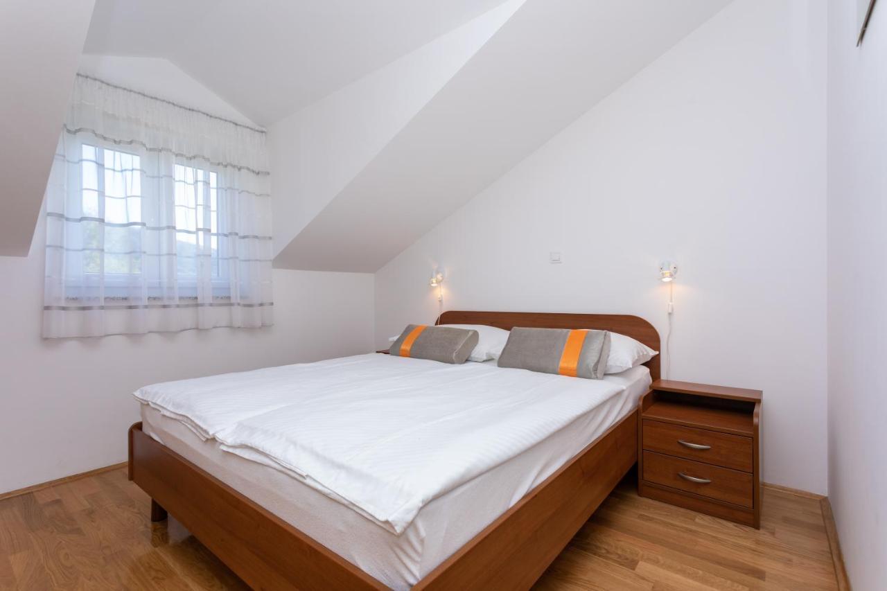 באסקה Apartments Crnekovic Jasna מראה חיצוני תמונה