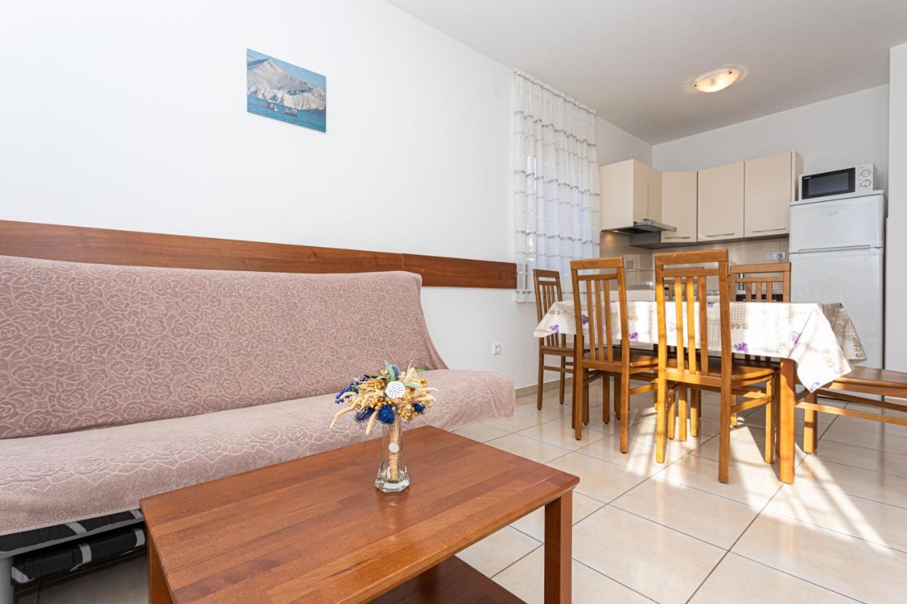 באסקה Apartments Crnekovic Jasna מראה חיצוני תמונה