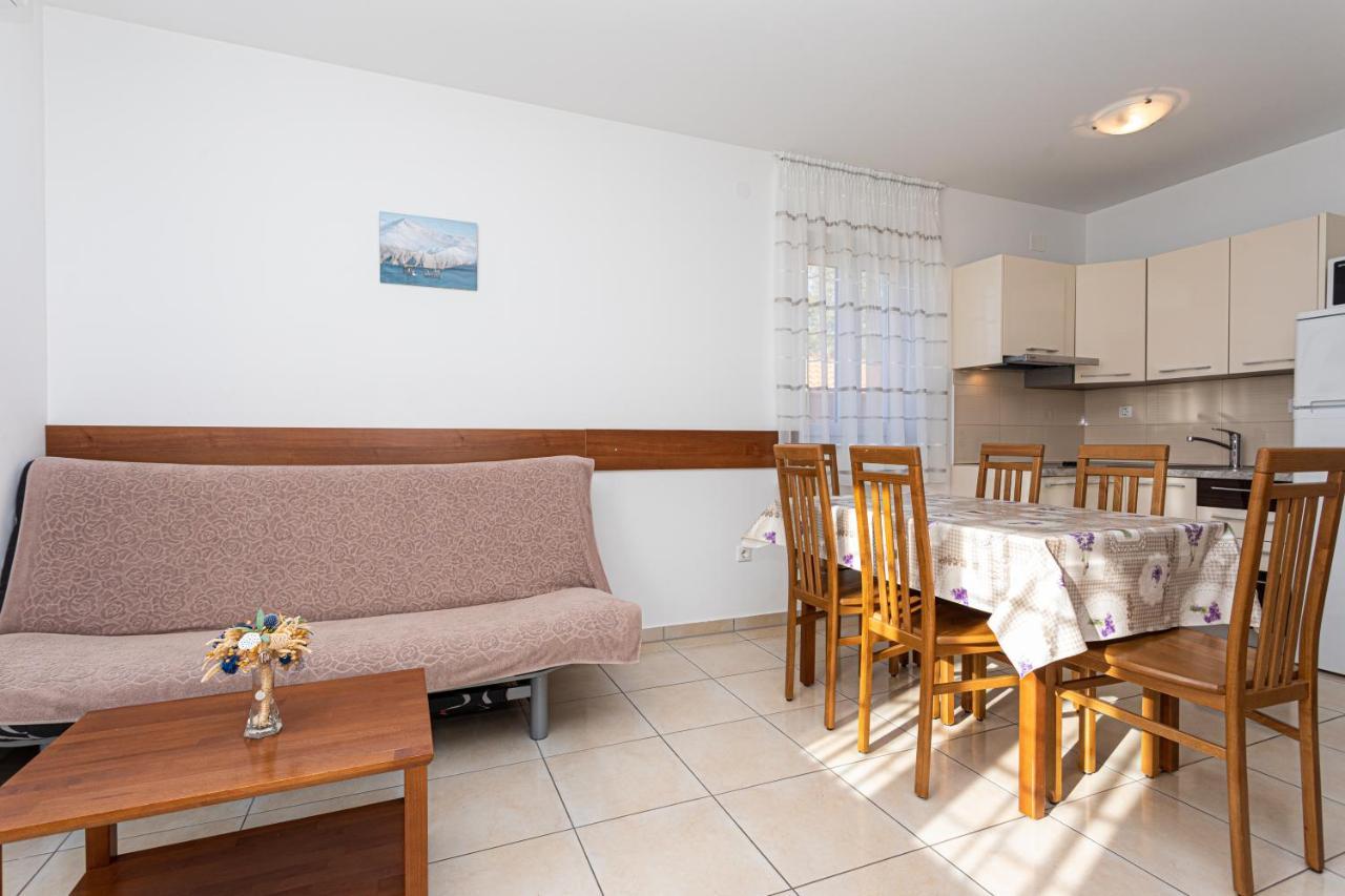 באסקה Apartments Crnekovic Jasna מראה חיצוני תמונה