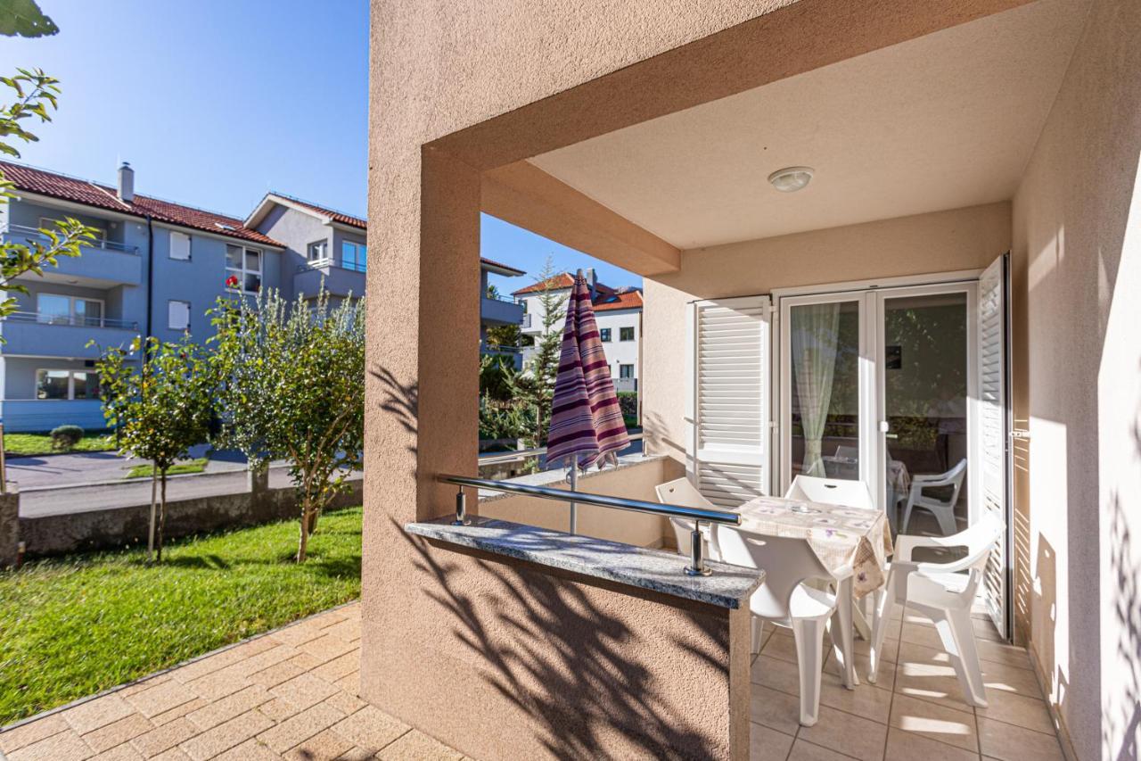 באסקה Apartments Crnekovic Jasna מראה חיצוני תמונה