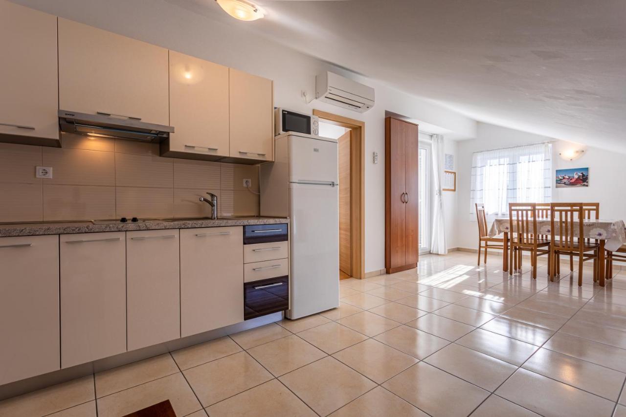 באסקה Apartments Crnekovic Jasna מראה חיצוני תמונה