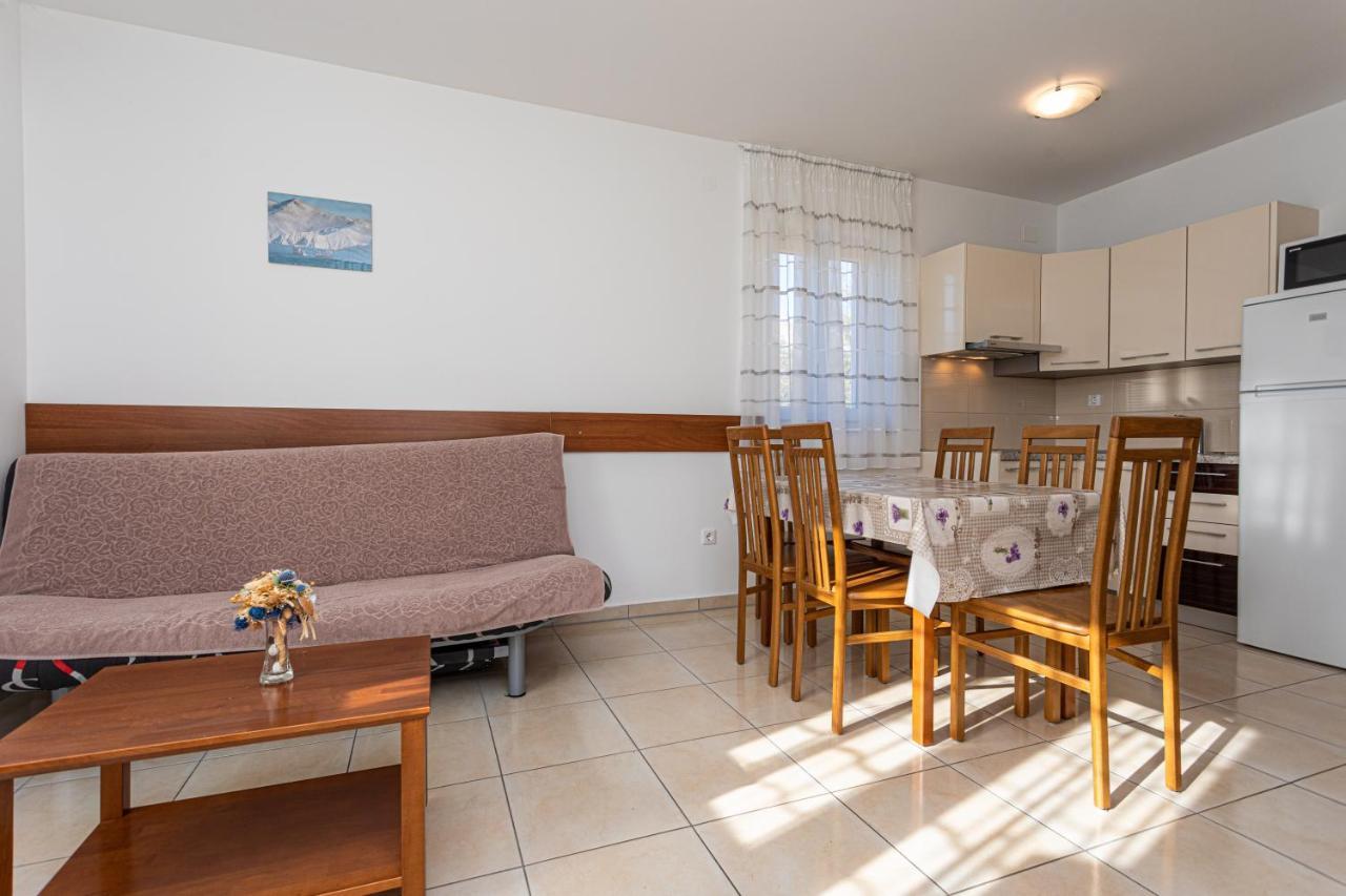 באסקה Apartments Crnekovic Jasna מראה חיצוני תמונה